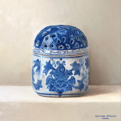 Azul y Blanco Pot, Oil on panel, 6 x 6 inches.
