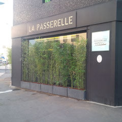 Aménagement de la devanture de ce restaurant d'Issy les Moulineaux