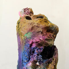 Laura with hat, sculpture, mixed media, 70x46x44 cm