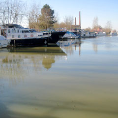 Port de Montech départ de balades sur le canal du midi