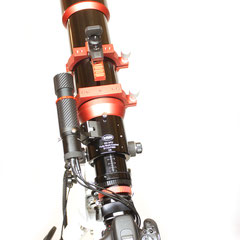 Anwendungsbeispiel Setup 110mm ED APO mit Spiegelreflexkamera, Autoguider, noctutec vario Flattener, Leuchtpunktsucher