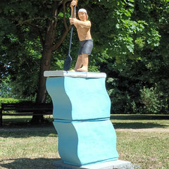 stand up paddling I, Terrakotta, Engobe, Farbe, h164x80x30cm