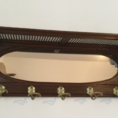 Porte-manteaux mural canné