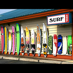 SURF SHOP (Colorful line up at surf shop in Lihue, Maui)