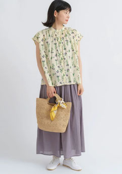小花プリント綿シャツ  【SALE】1,880円(税込)   