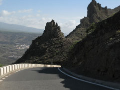 Teneriffa Gebirgsstrasse Felsen
