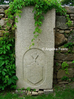 Grabplatte Pfarrer Philipp © Mag. Angelika Ficenc