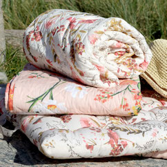 Chic Antique Quilt-Decke bunt geblümt als Picknick-Decke