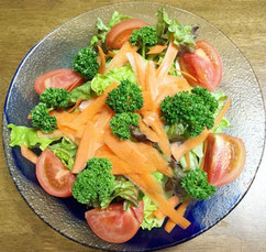 旬の野菜サラダ