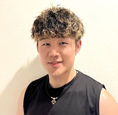 井本梨奈パーソナルトレーナー／大阪のパーソナルトレーニングジム【ファーストクラストレーナーズ】ボディメイク、ダイエット