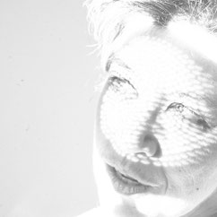 Letizia Rostagno - Curatrice Indipendente, Fotografa, Videomaker autoriale, Artista visiva, Scrittrice, artista di AD Gallery