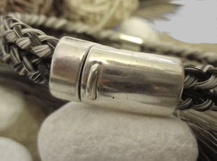 Edelstahl-Magnetverschluss mit Sicherung im Armband