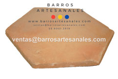 <img src="Loseta Hexagonal de Barro al Natural.jpg" alt=" Loseta Hexagonal de Barro al Natural hecha en México 100% a mano" />