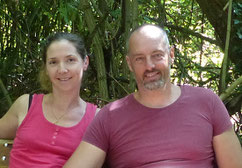 portrait Hélène et Alexis Maréchal, propriétaires des Gites des Camparros à Nailloux