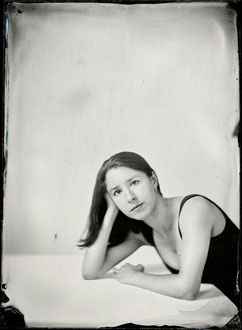 Ambrotype de l'auteure © Marc Montplaisir, 2014.