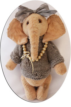 Elefant "Elfi" von Hand gefertigt, Unikat