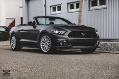 FORD MUSTANG GT
