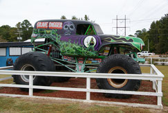voici Grave Digger (un Monster Truck)