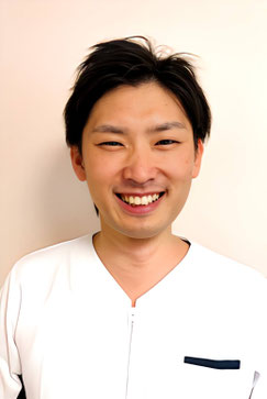 院長の写真とプロフィール紹介画像