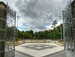 Adrano, villa comunale, giardino della vittoria