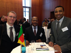 Alexander Sipua und H.E. Botschafter Jean Marc MPAY (Kamerun)