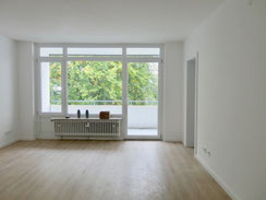 OBERURSEL HELLE 2-ZI.-WHG. SANIERT - MODERNER GRUNDRISS