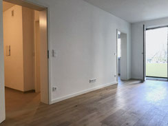 ESCHBORN NACH SANIERUNG - HELLE 2-ZI-WOHNUNG - TG-PLATZ
