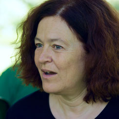 Vera Klug, Mentorin für die Musiker:innen im Sonnenorchester