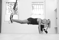 Alice Burch, Anja Zürcher, Personal Training in Zug online livestream, Bootcamp, Yoga, HIT, Sport, Training, Ernährung, Fitness