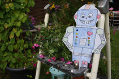 Roboter; Bastelidee; Roboter basteln; Caballo Couture; Roboter bauen; DIY Roboter; Fritz Fröhlich; Bastelidee Kinder