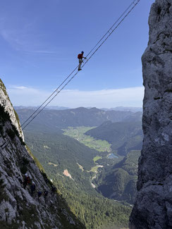 Skyladder Via ferrata, Himmelsleiter, Donnerkogel, Gosau, Dachstein, Bergführer, mountainguide, guided tour