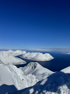 Skitouren Norwegen Lyngen Lofoten Senja mit Bergführer, skitouring norway lyngen with mountainguide, skiguide, guided skitour in norway lyngen, geführte skitouren in Norwegen Lyngen, mit Bergführer, Klaus Gruber, Tromsö, 