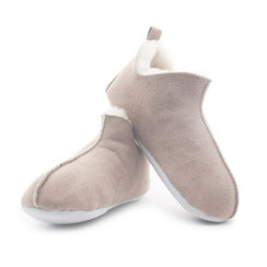 chaussons beige couleur sable écru en peau d'agneau double face intérieur fourré fourrure naturelle mouton
