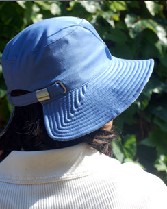 chapeau réversible en toile coton ou lin pour jardiner
