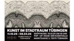 Plakat zur Ausstellung Körperdecke, Entwurf: Claudius Rodenbüsch (im Format angepasst).