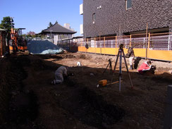遺跡調査中