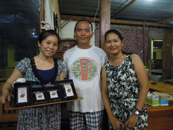 日本語堪能なオーナー夫妻と日本人スタッフ