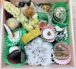 1,600円(税込)