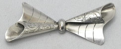 Jugendstil Brosche 835er Silber Handarbeit Silberschmied 6,0 x 2,5 x 1,2 cm