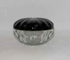 Art-Deco Deckeldose Klarglas & schwarz Formgeblasen H. 7,5 cm D. 12,0 cm, € 65,00