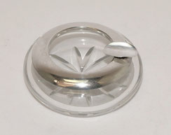 Kristallglas Aschenbecher mit Silbermontur, 800er Silber,Kerbschliff, Ø 7,3cm, € 48,00