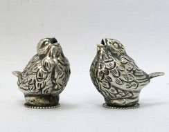 Salz- & Pfefferstreuer Spatzen Silber Ägypten H. 4,0 cm