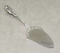 Gebäckheber, Kuchenheber, 800er Silber, Antiko,Hildesheimer Rose, 49,0 g.21,0 cm, € 49,00