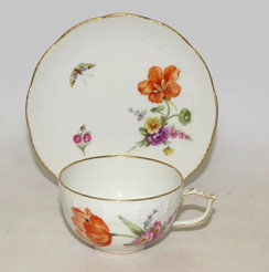 2-Teiliges Mokkagedeck KPM Berlin Altsosier Blumen & Schmetterlinge Goldrand, € 65,00