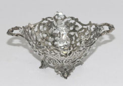 Silber Korb, 800er Silber, Hanau, Blätter, Blüten,Rocaillen, 15,5 x 10,5cm,137 g