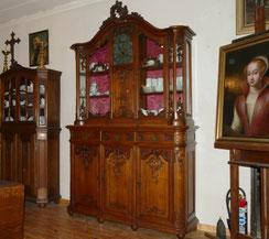 Aachen-Lütticher Uhrenschrank, Eiche, Vitrine, um 1900, 254,0 cm, € 4850,00