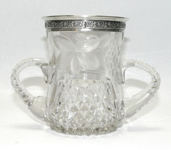 Glas Vase, Hand geschliffen, Henkel, Florale 915er Silbermontur, Spanien H.14 cm, € 220,00