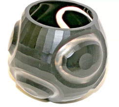 Mundgeblasene Vase Klarglas schwarzer Überfang "BUTTATO" Technik Murano Ø 11 cm, € 135,00
