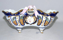 Tiche Porcellane d'Art Porzellan Durchbruch Schale Kobalt goldstaffiert L. 24 cm, € 290,00