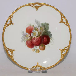 Porzellan Prunk Teller KPM Berlin Goldrocaillen "Erdbeeren" Ø 22,0 cm, € 290,00